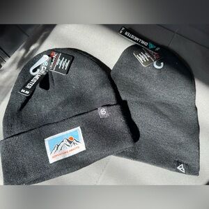 Black Adventure Beanie Set